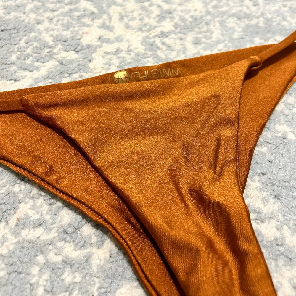 CHI SWIMWEAR thong bottoms — bronze